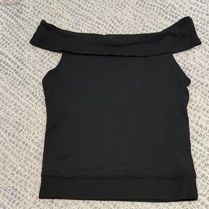Brandy Melville Black Top